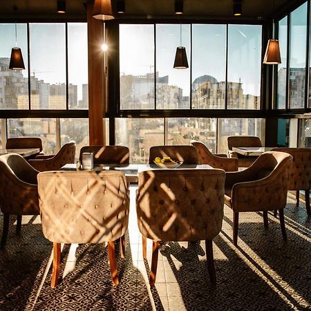 Hotel Green Glass バトゥーミ エクステリア 写真