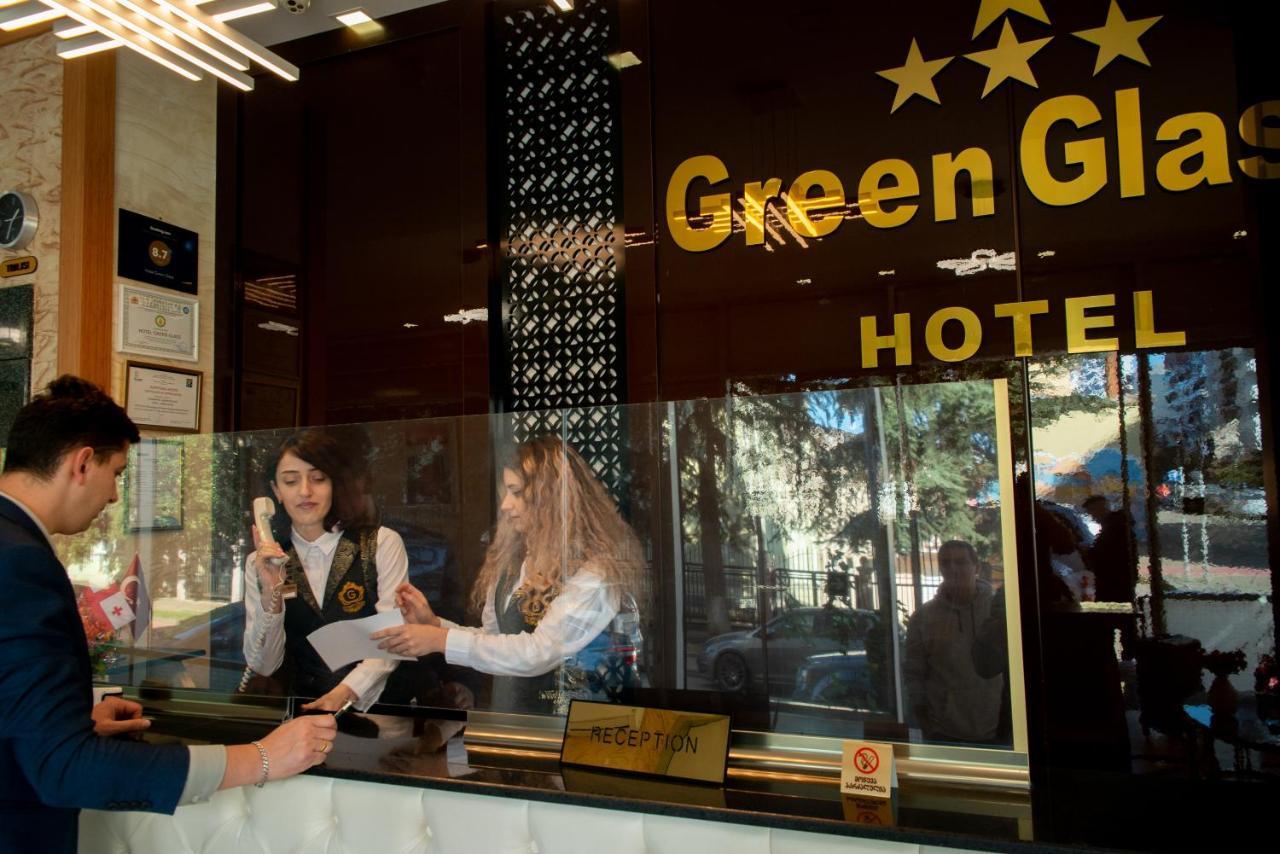 Hotel Green Glass バトゥーミ エクステリア 写真