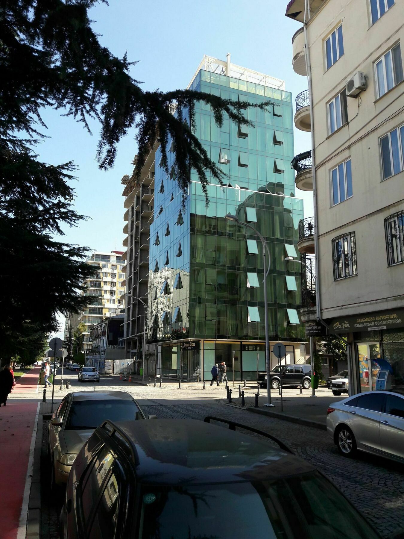 Hotel Green Glass バトゥーミ エクステリア 写真